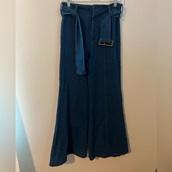 Altar’d State Wide Leg Jeans - Picture 2 of 9